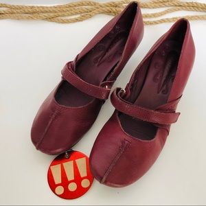📦TRUFLEX-kitten heel red shoes.